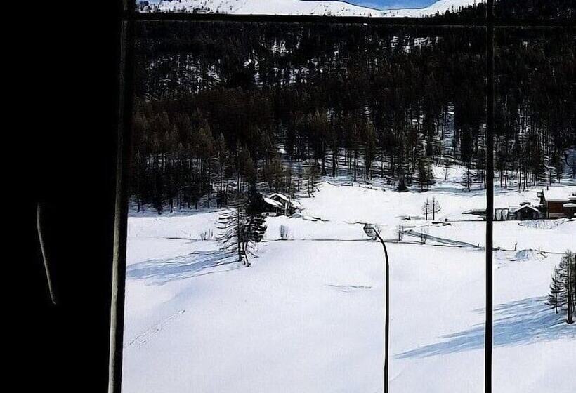 בית מלון כפרי Aquila