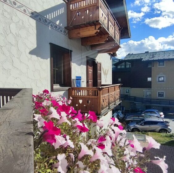 בית מלון כפרי Aquila