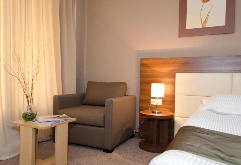 فندق Belchin Garden Spa&wellness