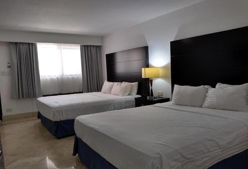 Отель Capital Olm