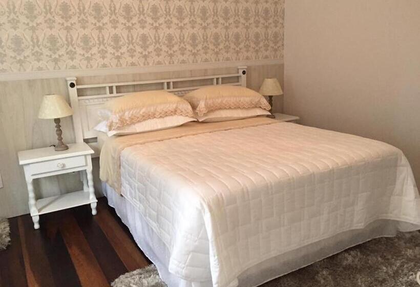 فندق Chalé Boutique Blumenhof