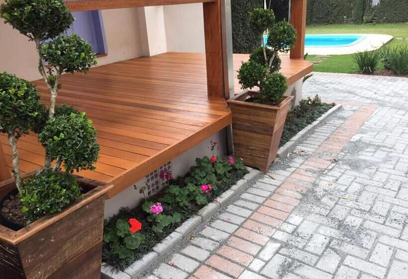 فندق Chalé Boutique Blumenhof