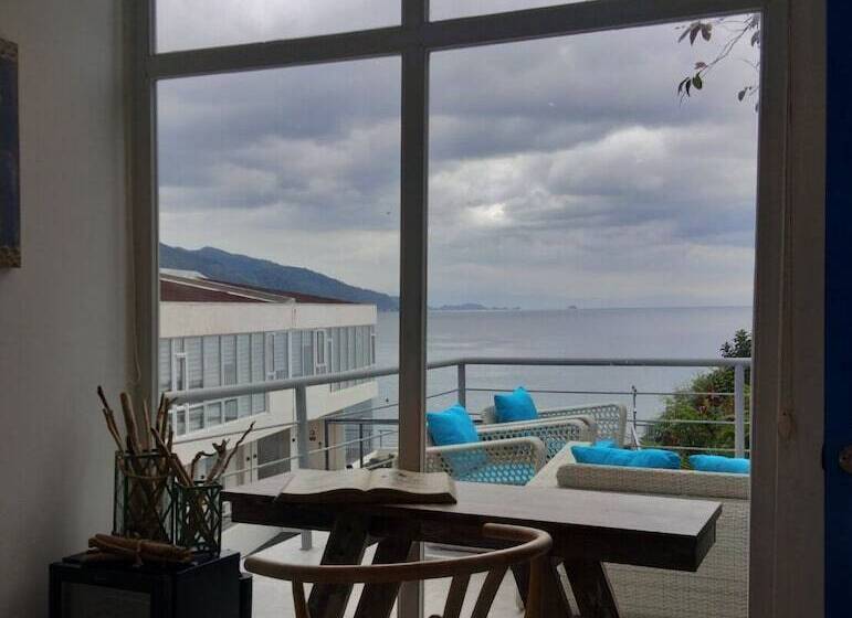 酒店 Destino Beach Club Dive Resort And