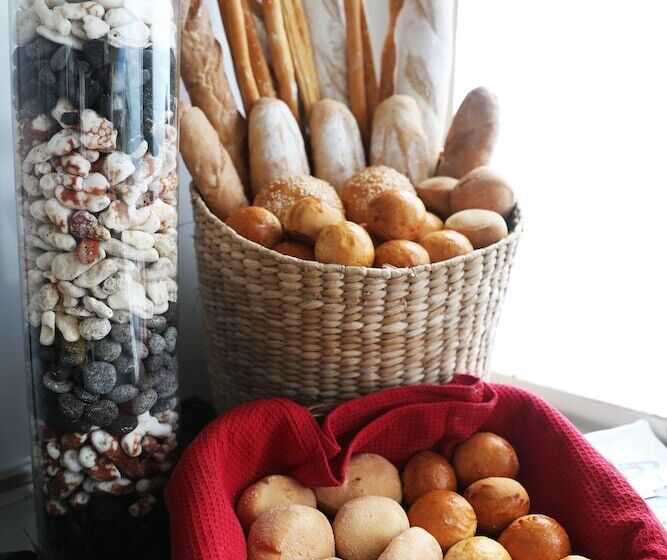 בית מלון כפרי Destino Beach Club Dive Resort And