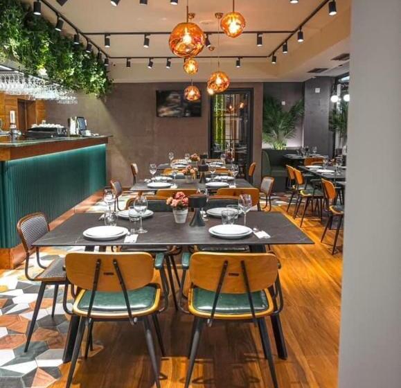 هتل Grand Central