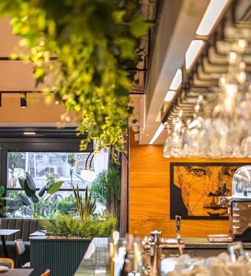 هتل Grand Central