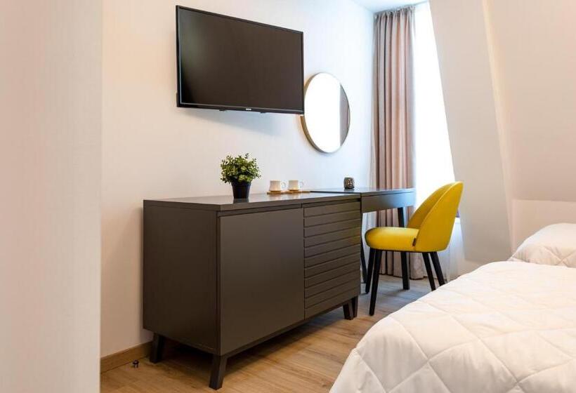 هتل Grand Central