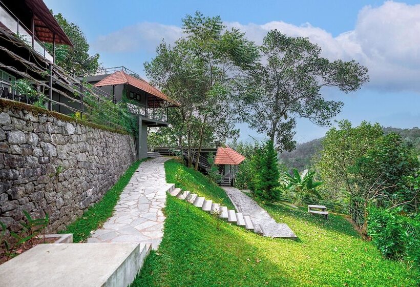 Отель Haze And Kites Resort Munnar