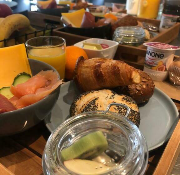 Отель Hof Van Stayen