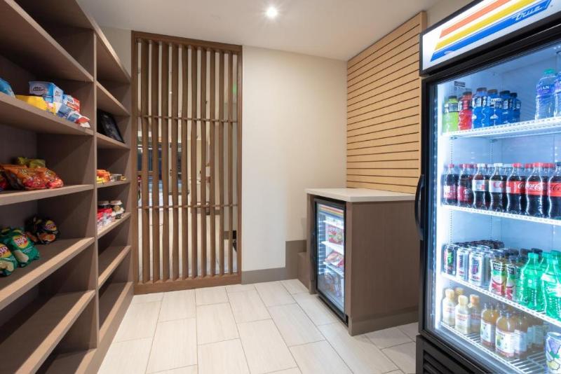 Отель Holiday Inn Express & Suites Goodland I 70, An Ihg