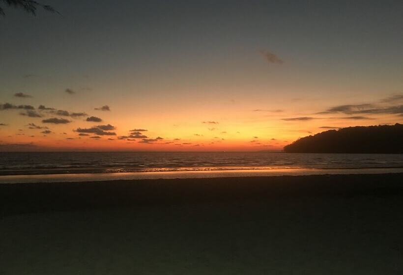 בית מלון כפרי Hula Hula