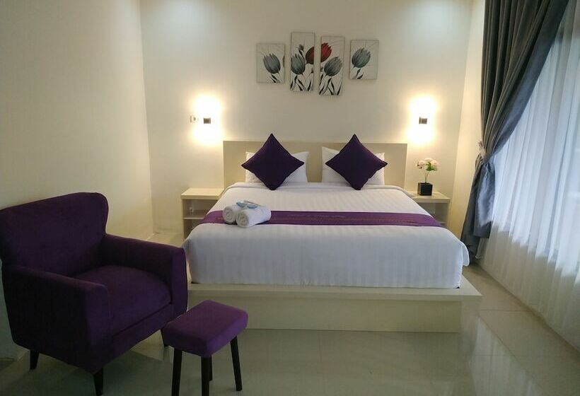 Ilaya Hotel And Resort