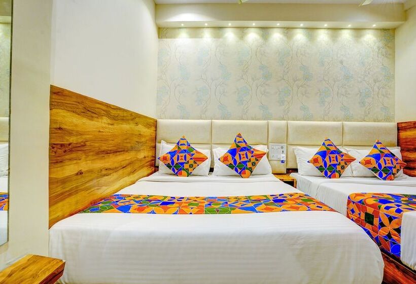 Fabhotel Indore Palace