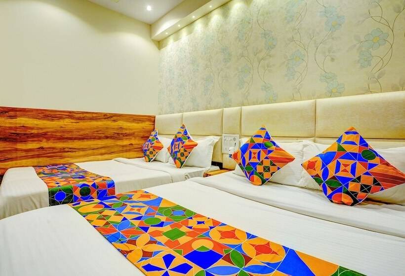 Fabhotel Indore Palace