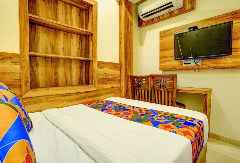 Fabhotel Indore Palace