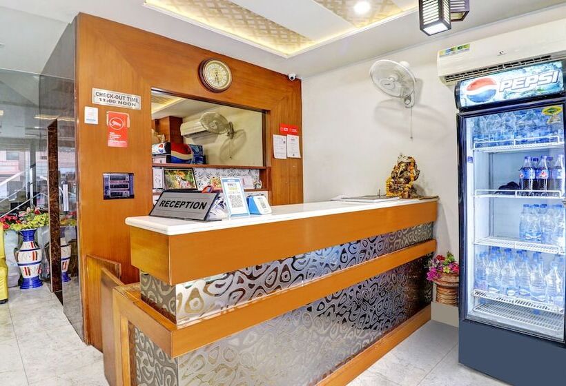 Itsy Hotels Anjali Mahal 500, Mtrs From Mathura Railway Station