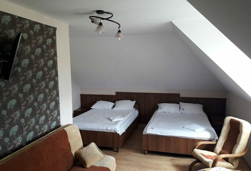 בית מלון כפרי Zeus   Grecki Styl Spa I Resort