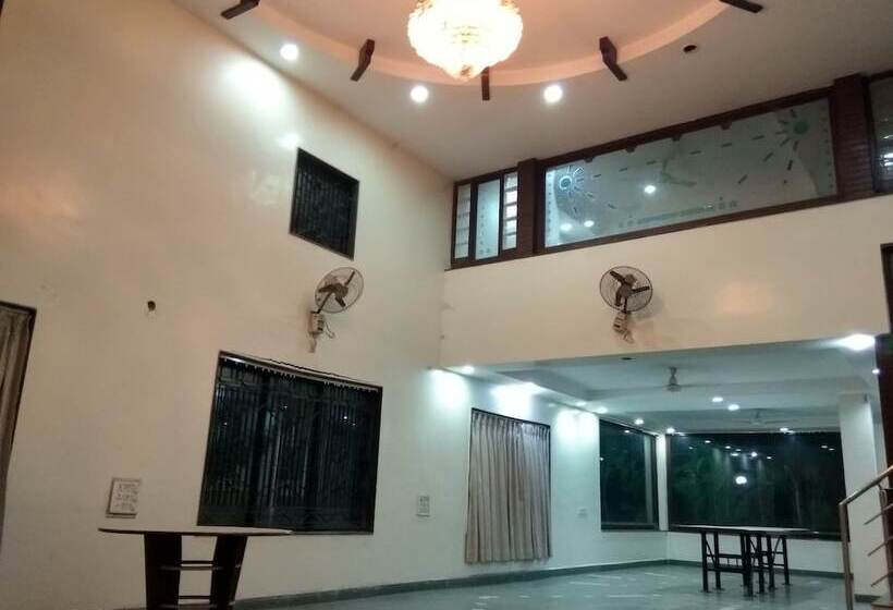 호텔 Jk Rooms 122 Shaheen Lodging & Boarding