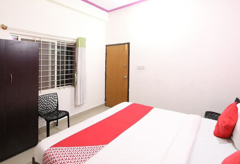 酒店 Kaaranji Residency By Oyo Rooms