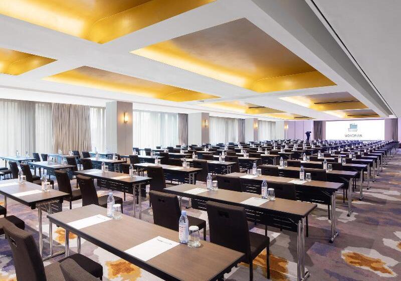 Отель Mondrian Seoul Itaewon