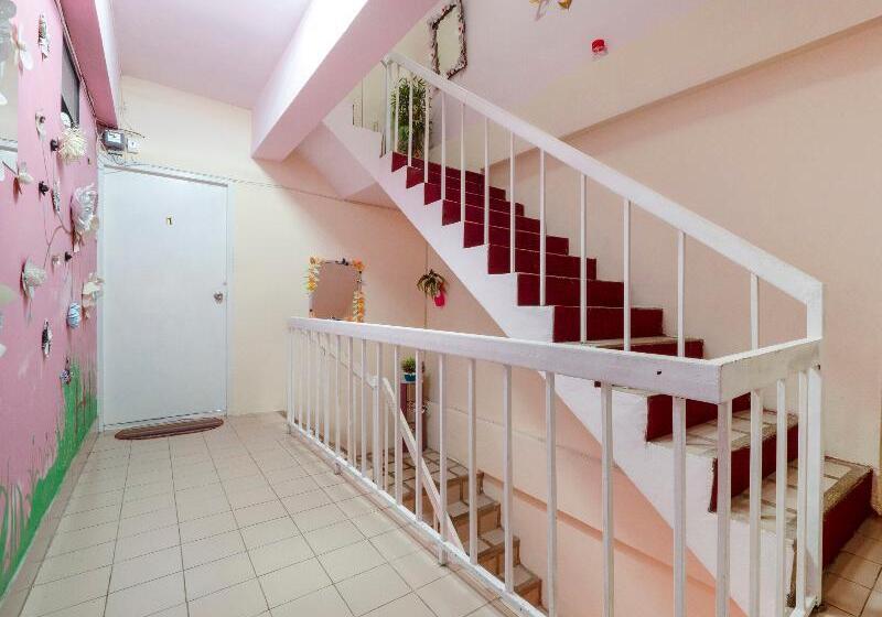 호텔 Oyo 1099 Star House