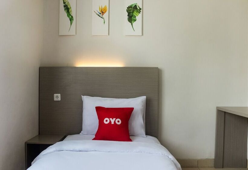 酒店 Oyo 3251 D Daun Inn