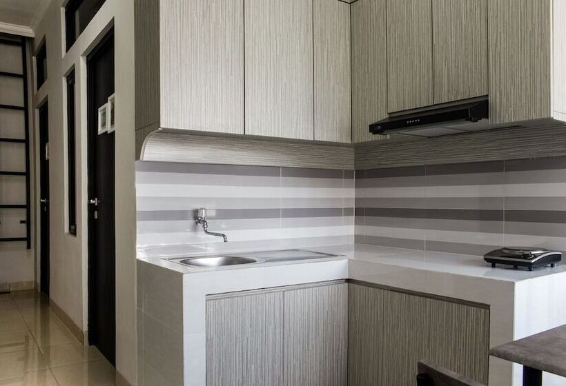 酒店 Oyo 3251 D Daun Inn