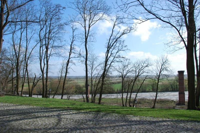 Отель Pałac W Małkowie