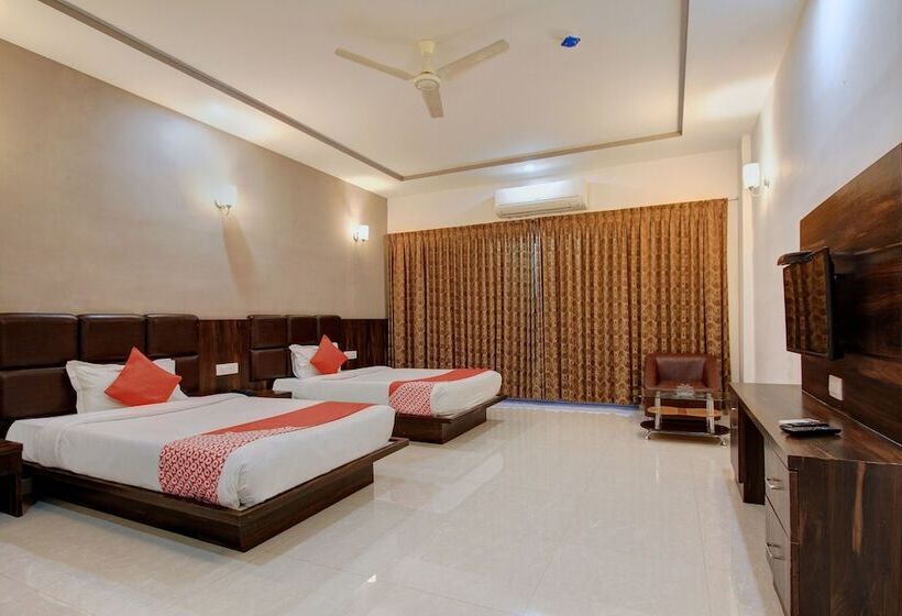 בית מלון כפרי Parkview Inn By Oyo Rooms