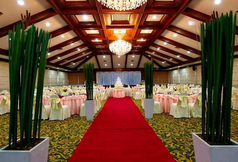 فندق Pinehurst Golf Club And