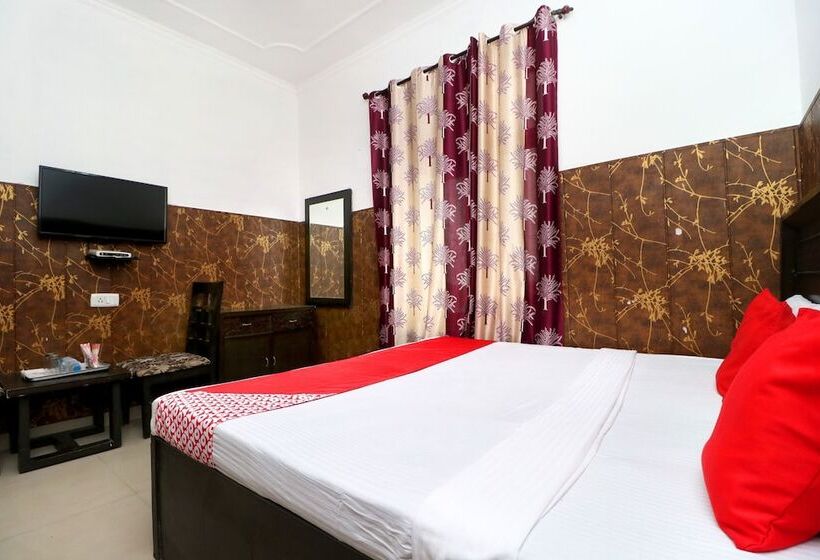 호텔 Punjab Residency By Oyo Rooms