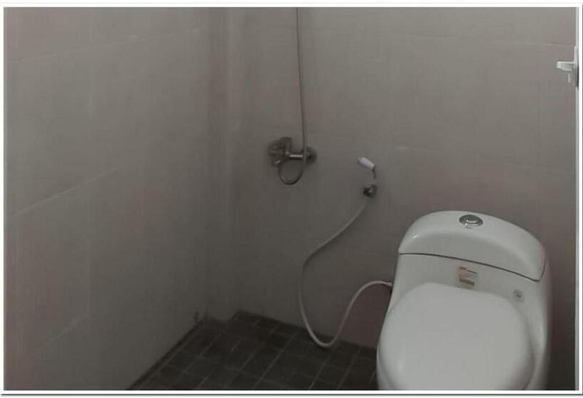 فندق Reddoorz Syariah Near Rsud Zainoel Abidin Banda Aceh