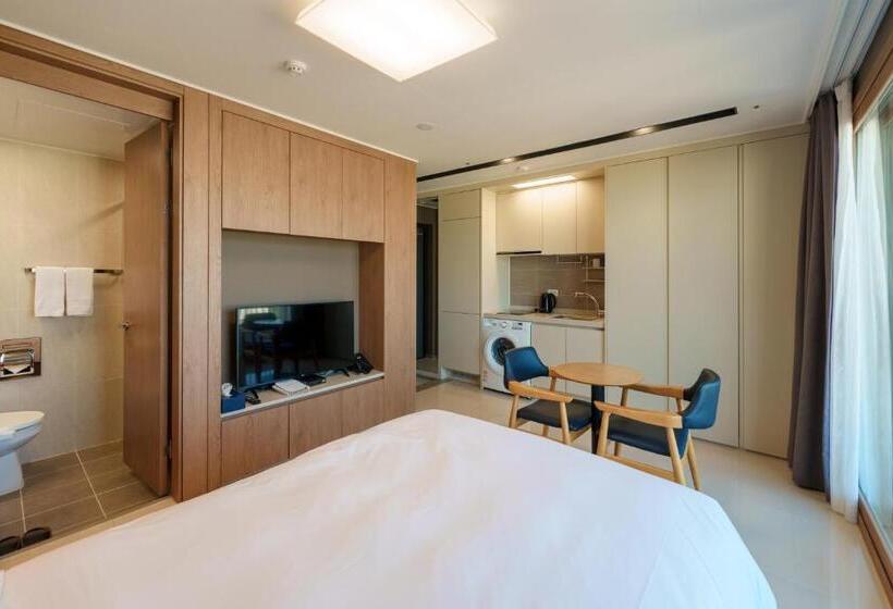 Отель The Blue Terra