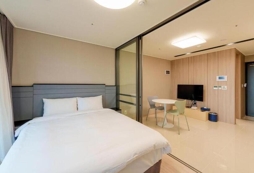 Отель The Blue Terra