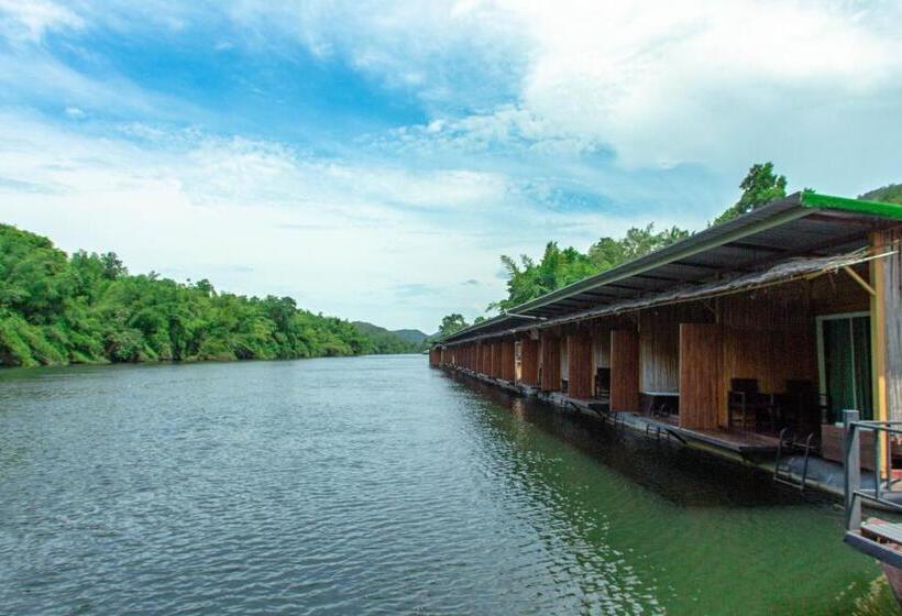 בית מלון כפרי The Hub Erawan Resort