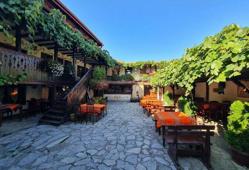 فندق стаи за гости The Old House