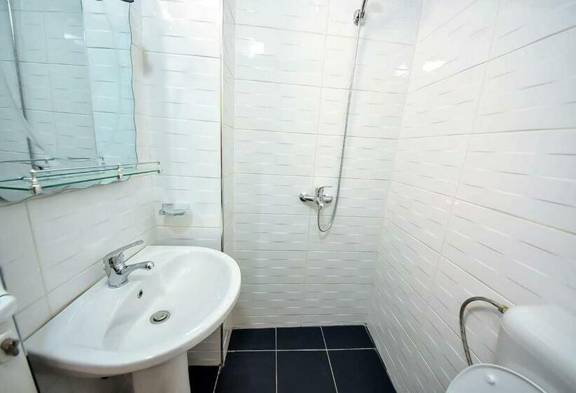 فندق The Old Town Clock