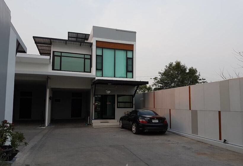 Отель The Room 24 Resort