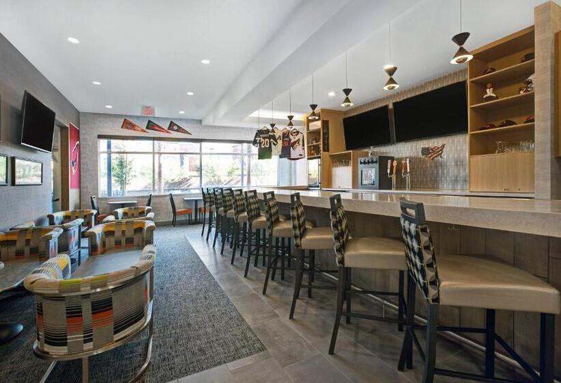 בית מלון כפרי Towneplace Suites By Marriott Phoenix Glendale Sports & Entertainment District