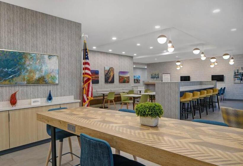 בית מלון כפרי Towneplace Suites By Marriott Phoenix Glendale Sports & Entertainment District