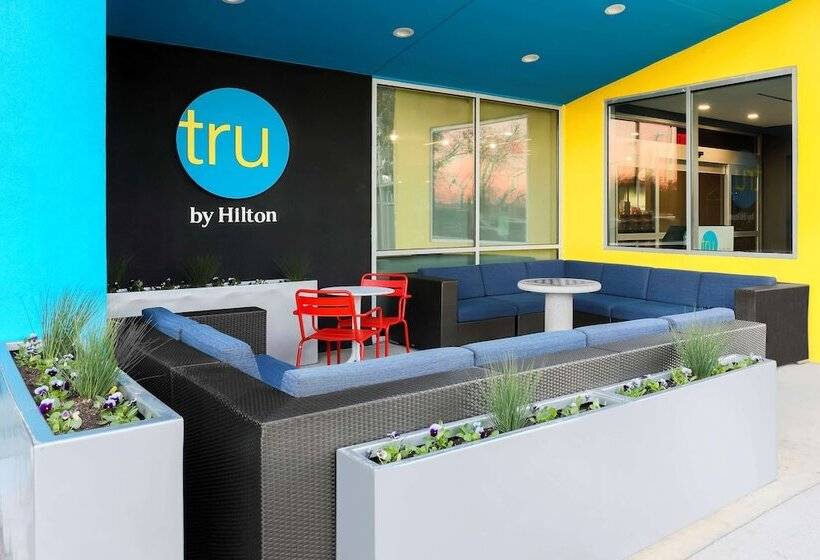 هتل Tru By Hilton Dallas Downtown Market Center