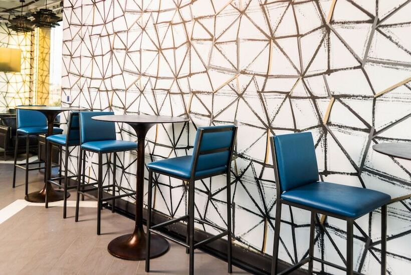 هتل Tru By Hilton Dallas Downtown Market Center