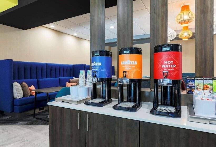 هتل Tru By Hilton Dallas Downtown Market Center