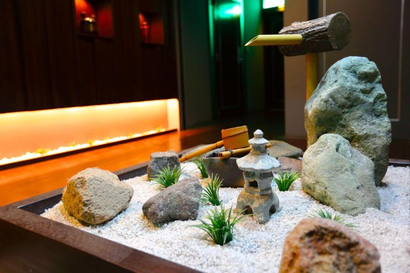 בית מלון כפרי Zip Style  Adults Only