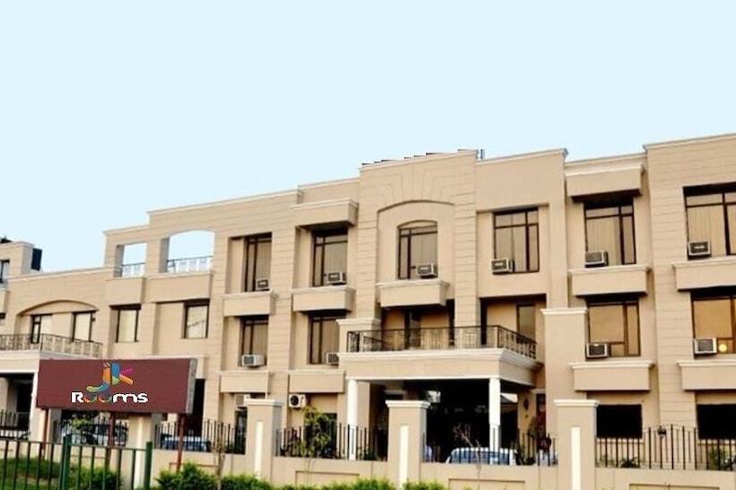 Jk Rooms 130 Hotel Paras