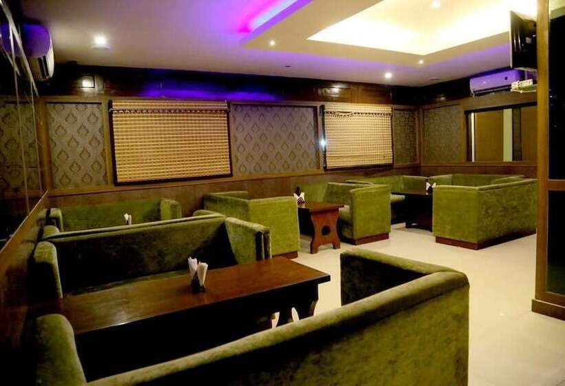 Jk Rooms 130 Hotel Paras