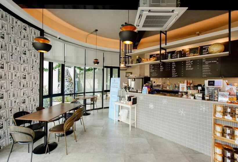 Le Lert Hotel Ratchaburi