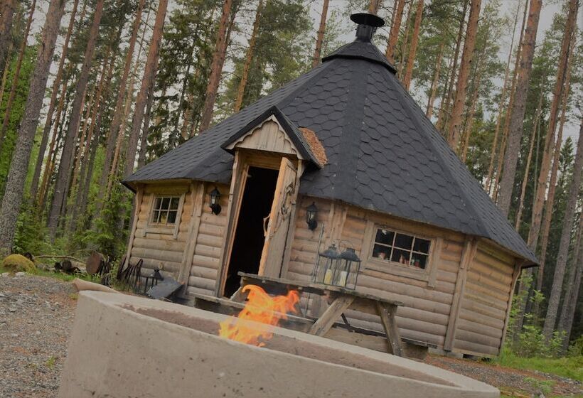 älgparkens Stugby