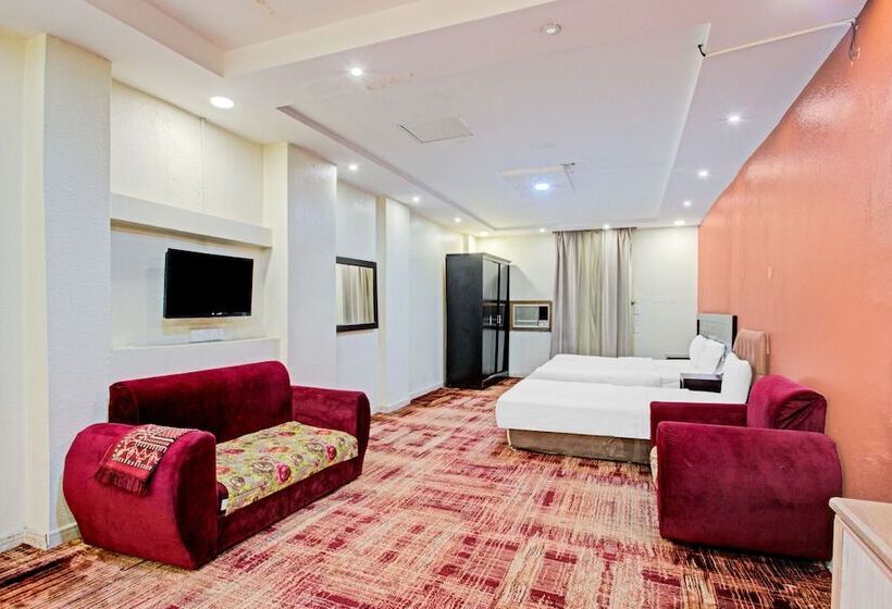 Oyo 537 Dahtham Furnished Units