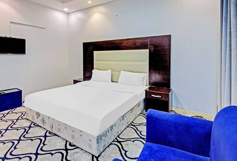 Oyo 537 Dahtham Furnished Units